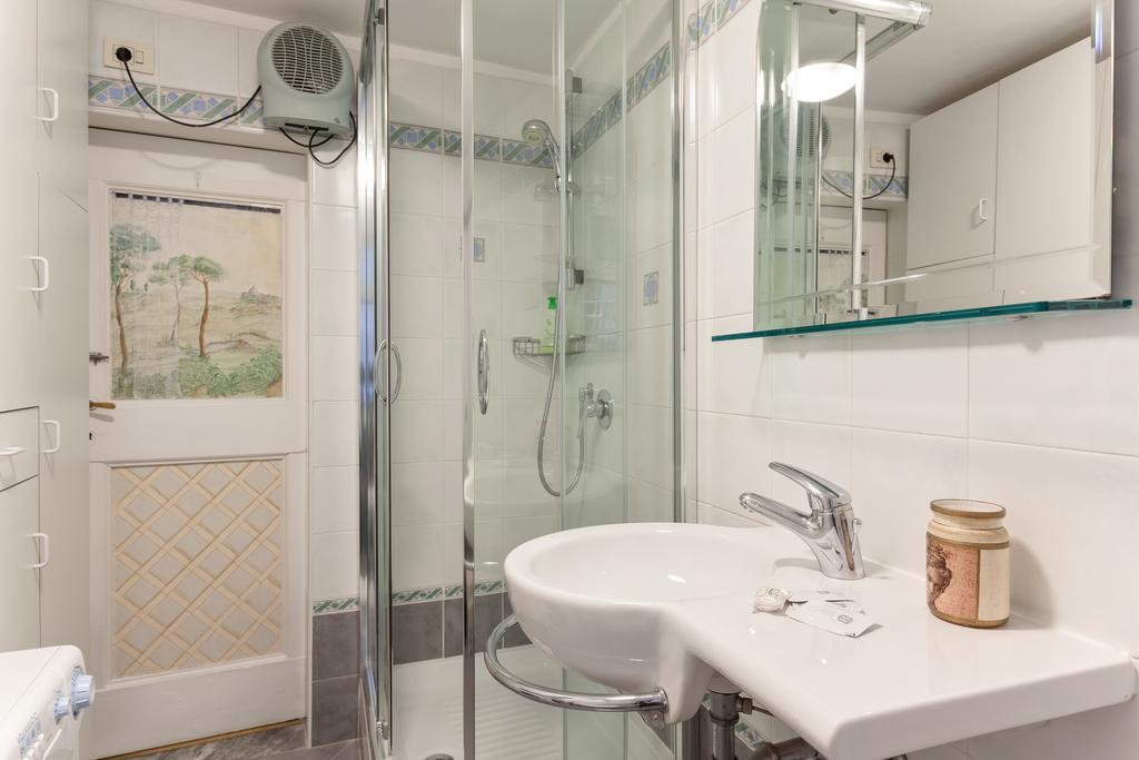 Rome As You Feel - Mosaico Apartment Δωμάτιο φωτογραφία