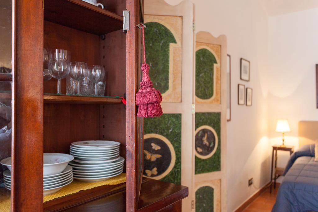 Rome As You Feel - Mosaico Apartment Δωμάτιο φωτογραφία