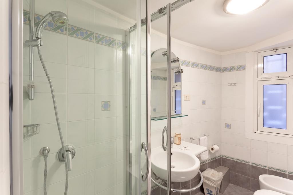 Rome As You Feel - Mosaico Apartment Δωμάτιο φωτογραφία